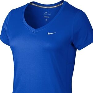 Nike V-Neck Short Sleeve T-Shirt in Blue